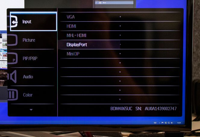 Kontrollerer: Det er flere kontollmuligheter på Philips BDM4065UC enn det som er vanlig på en skjerm.