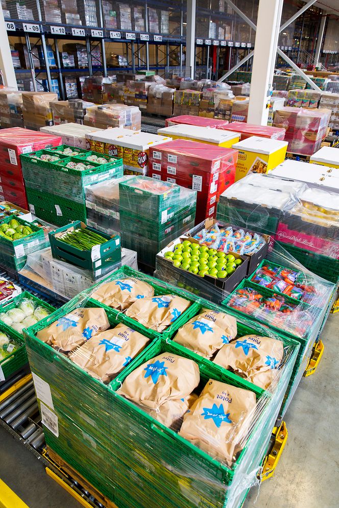Også butikkene drar nytte av forbedret logistikk. Butikken på Jessheim sparer opp mot to timer på plassere varer i hyllene etter at det nye systemet ble tatt i bruk.