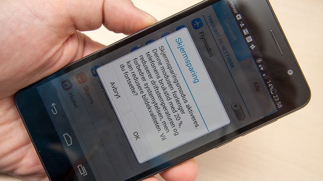 Skjermsparing reduserer oppløsningen, og kan gi så mye som 20 prosent lengre brukstid.