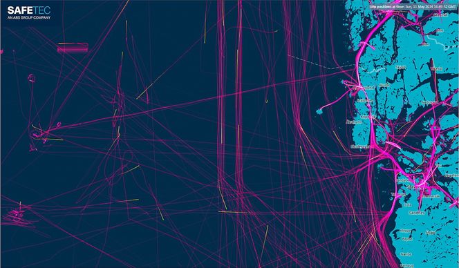 Hektisk: Skipstrafikken inn og ut fra Stavanger-området to dager i mai i år.
