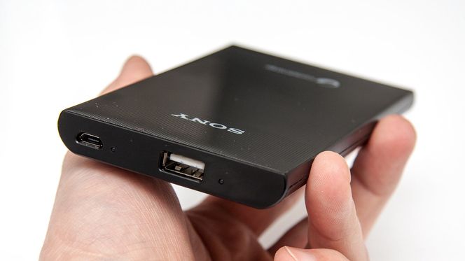 Sony Cycle Energy CP-V5 er en batteripakke på 5000 mAh. Sony oppgir imidlertid både kapasitet i wattimer og antall mAh ved ladespenning.