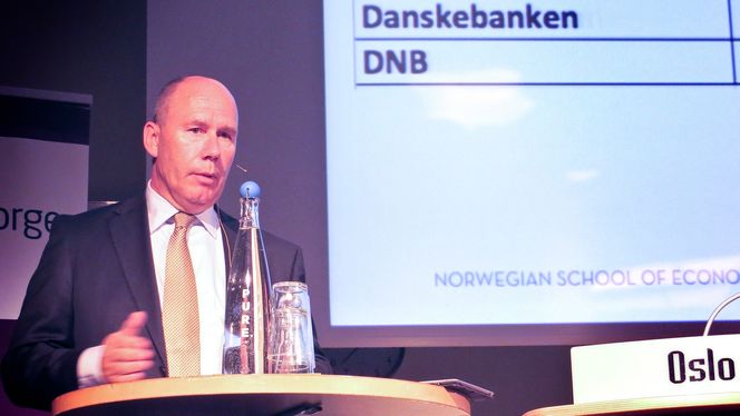 Professor Tor W. Andreassen ved NHH mener bankene er for dårlige til å begeistre kundene sine. Men det finnes to unntak.