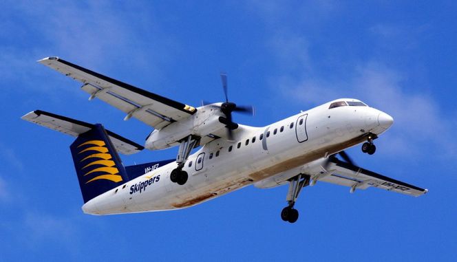 Det var et tilsvarende Dash 8-300 fra Skippers Aviation som så vidt klarte å unngå