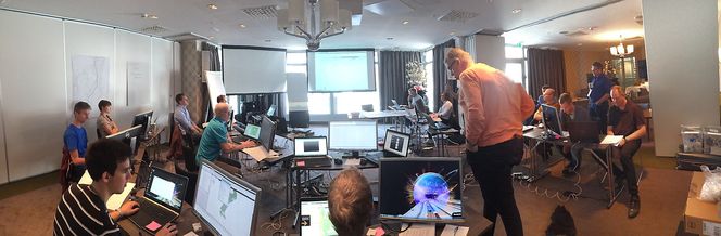 Et team på 16 mann prosjekterte 20 kilometer av E39 på syv timer under Novapoint Brukermøte i Haugesund i mai.