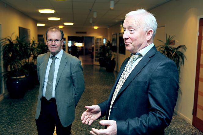 Proskjektlederne: Ragnar Wennevik (t.h.) leder kampvognprosjektet for Forsvarets logistikk-organisasjon (Flo), mens Gunnar Olsson leder prosjektet for BAE Systems Hägglunds.