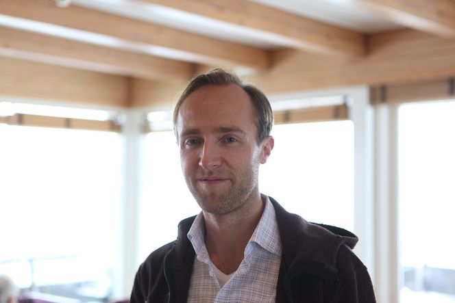 – Konseptet og strukturen på opplegget er veldig imponerende, sier deltager Floir Nathanel Daub.