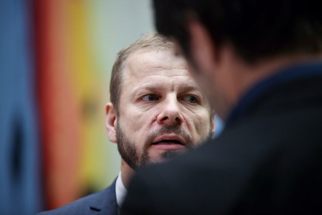 Heikki Holmås fra SV er glad for at Kværner Verdal har fått jacket-avtaler på Sverdrup, men er kritisk til en del av prosessene.