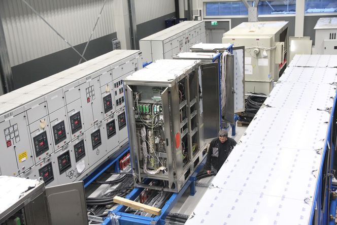 Kontroll: I testsenteret til Wärtsilä har de jobbet med utviklingen av Low Loss Hybrid-systemet (LLH).
