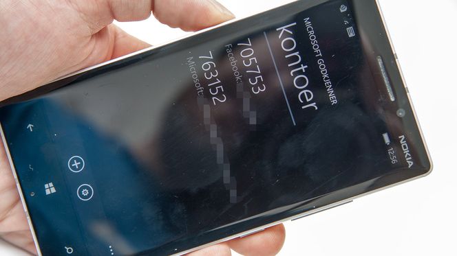 Microsofts kodeapp støtter flere tjenester enn kun Microsoft-konto. Her har vi lagt til Facebook.