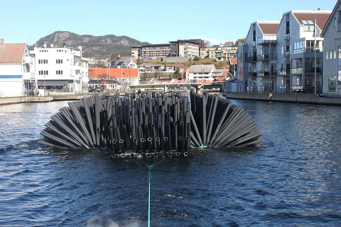 Denne farkosten må unektelig ha vekket oppsikt på sin tur ut av Flekkefjord sentrum tidligere i år.