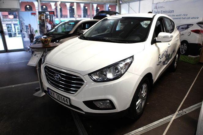 Hydrogenbilen til Hyundai har en rekkevidde på 70 mil mellom hver fylling.