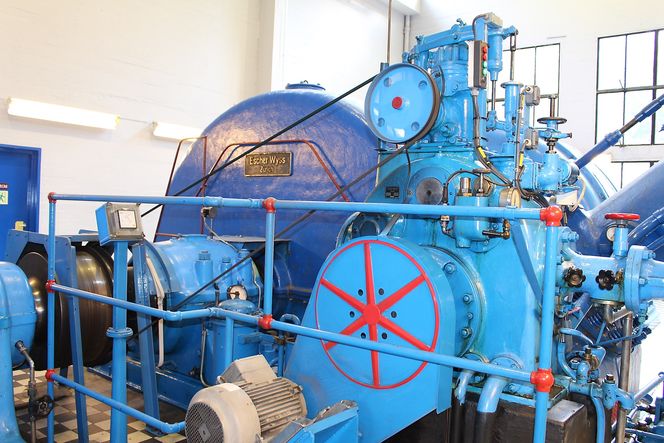 Aggregatet fra 1936 var nærmest bygget som en evighetsmaskin, mener fagarbeider Olav Feten i Statkraft, som har jobbet med anlegget i 35-40 år.