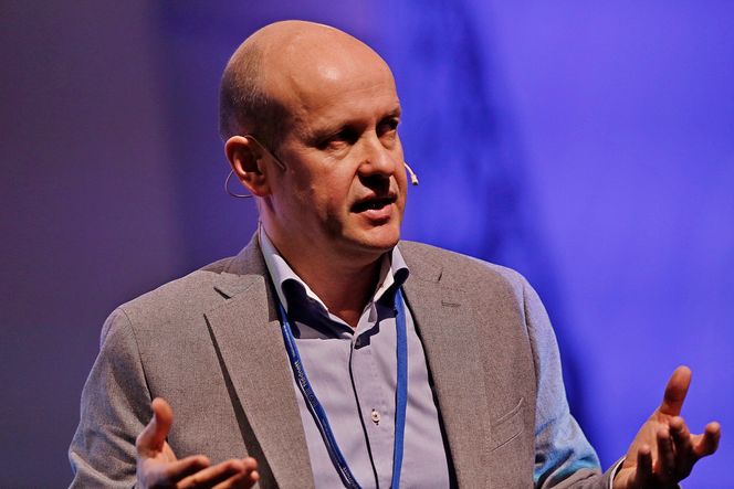 Professor Olav Lysne ved Simula har avdekket de faktiske kvalitetene i det mobile bredbåndet.