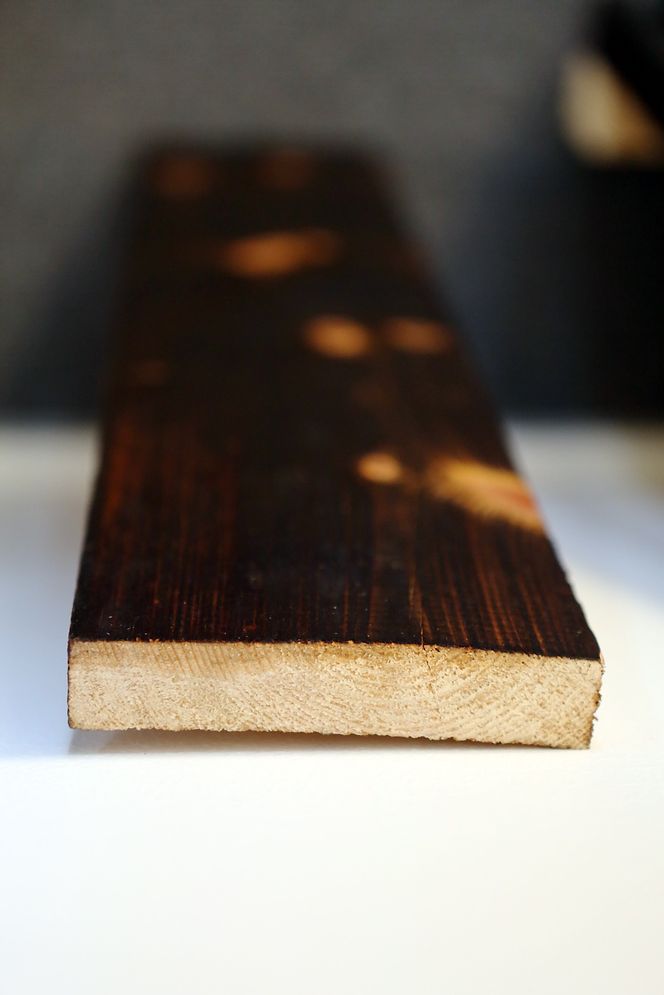 Arkitektene viser interesseLinolje: Impregnering med linolje før brenningen skal gi mindre avsoting og bedre beskyttelse. Foto: PIN