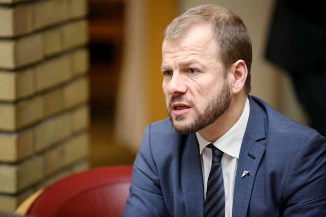 Heikki Holmås mener Norsk olje og gass&#039; serverer usannheter i klimadebatten.