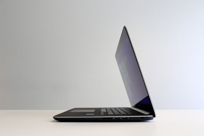 M3800 er under to cm tykk.