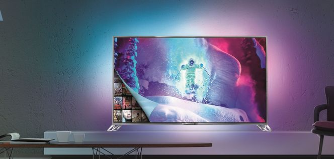 Imponerende: Med Ambilight på alle sider, nye mikrodimmeteknologi og med Android operativsystem er Philips nye toppmodell i 65-tommerklassen, 65PUS9809, litt av et skue. Men dyr blir den.