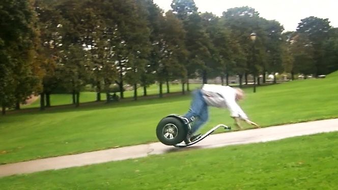 Knall og fall fra en av testens ståhjulinger.