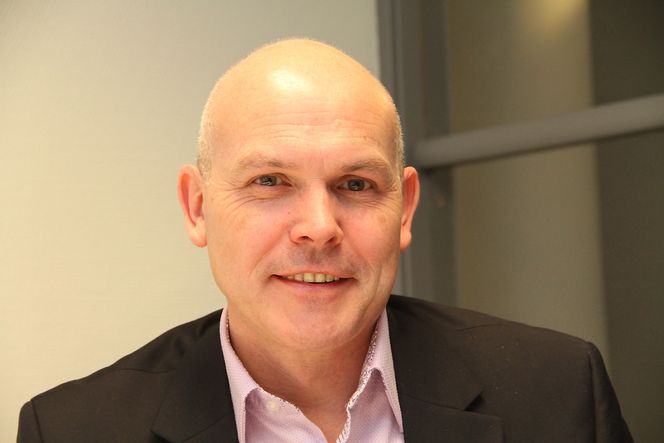 Søker: Ed Wilkes, country manager for Panasonic i Norge, Sverige, Danmark og de baltiske landene vil inn på proffmarkedet i Norge. Nå jobber han med å finne samarbeidspartnere.