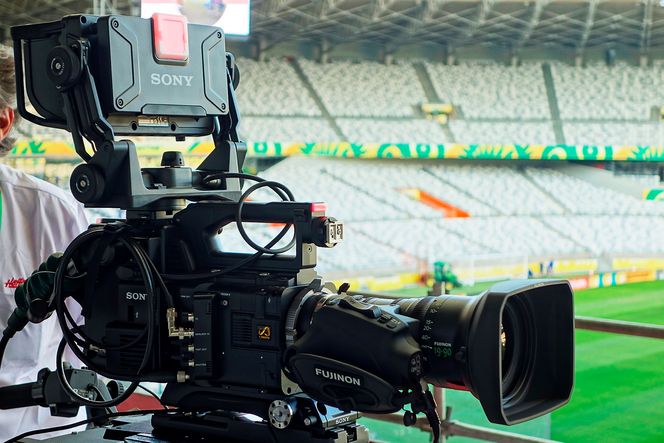 Fotball-VM: Fifa har bestemt at finalen i fotball-VM i sommer skal filmes i UHD og har inngått en avtale med Sony. Det kan blir flere kamper også, men hvordan de skal bli tilgjengelige for seere, er et åpent spørsmål. Foto: Sony