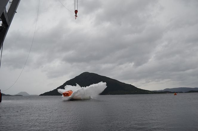 Plask: Testene er gjort med fall fra 65 meter iRosendal, rett ved fabrikken til Schat-Harding.