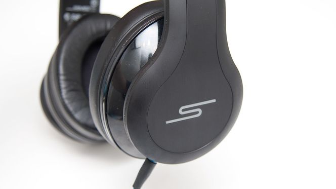 SMS Audio lager ikke hodesett med diskret design. Dette settet er like mye et motetilbehø.