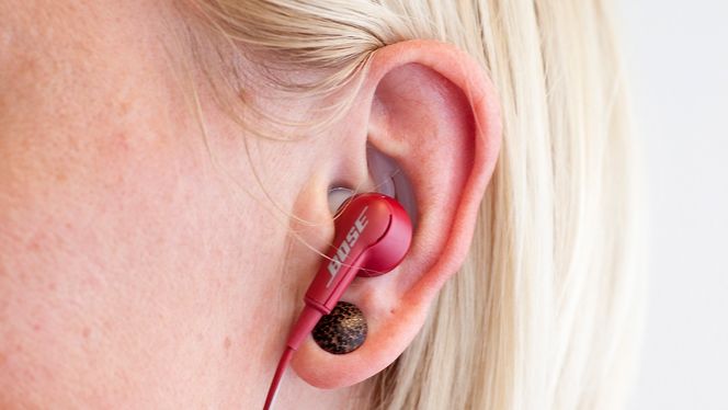 SoundTrue-modellen sitter også godt i øret, men har ikke samme fuktresistente design som SoundSport.