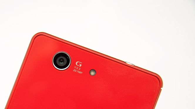 Kameraet er det samme 20,7 megapikslers som står i Z3.