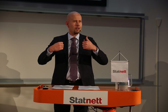 Energiminister Tord Lien på Statnetts høstkonferanse i dag.