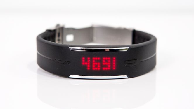 Skjermen er enkel, men leverer det viktigste av informasjon. Knappen til høyre kan dog være litt vanskelig å operere.