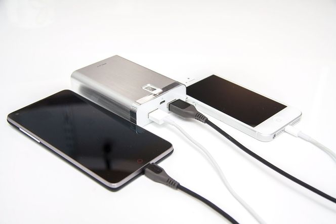 Gavetips: PNY Powerpack 7800.