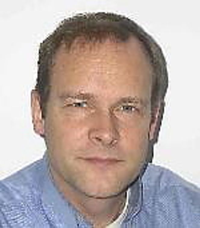 Professor Daniel Beat Mueller