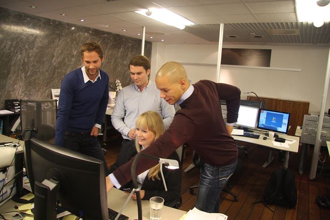 Unge ingeniører: Thomas Skorpen, Espen Engebretsen, Ingrid Slevikmoen og Olle Boman er et knippe av de unge ingeniørene som jobber med Cat I-prosjektet i Inocean. Foto: Lars Taraldsen
