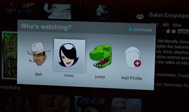 Familieinnlogging: Ved å logge inn som det enkelte familiemedlem kan logikken i Netflix mye lettere tilpasse forslagene til den enkeltes smak