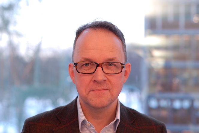 Dyrt: Husholdningene bør ta støredelen av regningen for utbygging av sentralnettet i årene som kommer, siden disse også vil få redusert kraftpris som følge av at elsertifikatene presser mer kraft inn i markedet, mener Energi Norges administrerende direktør Oluf Ulseth.