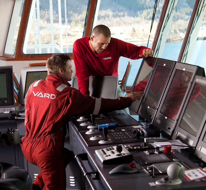 Vard forsøker å unngå permitteringer og oppsigelser ved å overføre ansatte midlertidig mellom de fem verftene i Norge.