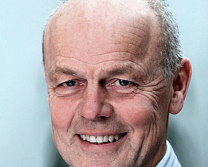 KREVENDE: Produktdirektør Sigbjørn Skjervold hos Siemens Health Services legger ikke skjul på at det vil kreve en del av Helse-Norge å innføre en digital adapter mellom journalsystemene.