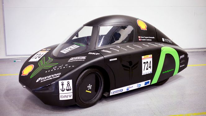 Fuel Fighter: Konkurransen Shell Eco-marathon går av stabelen 15. - 19. mai i Rotterdam, Nederland. Laget består av 14 studenter med ulike fagbakgrunner fra NTNU i Trondheim.