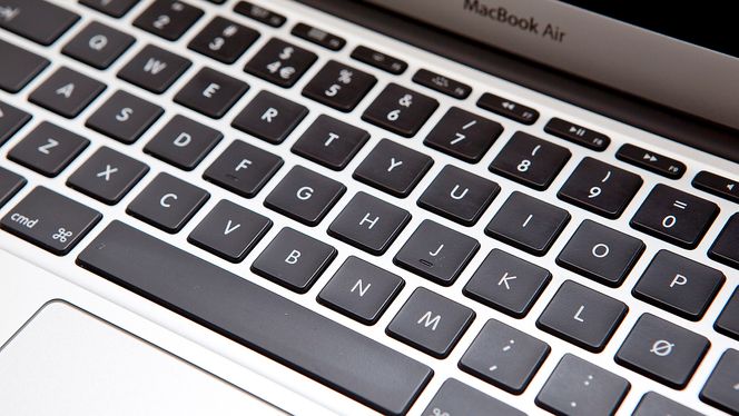 Tastaturet er fortsatt en suksesshistorie for Apple. Pekeplata og.