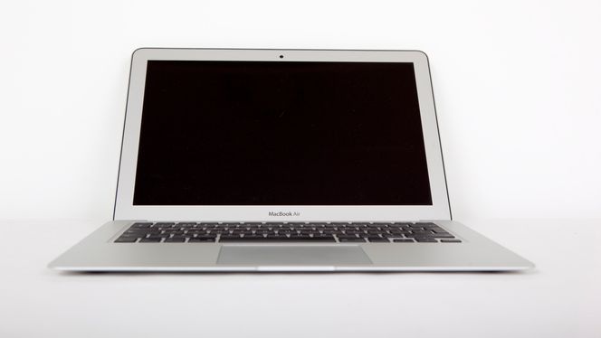 Macbook Air holder fortsatt mål mot ultrabook-konkurrentene.