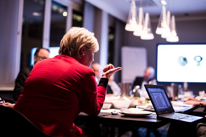 Visitt: Kunnskapsminister Kristin Halvorsen var til stede på deler av jurymøtet. Hun er fullt innforstått med at realfagskompetanse er avgjørende for å få fram nye bragdkandidater de kommende årene. Foto: Håkon Jacobsen