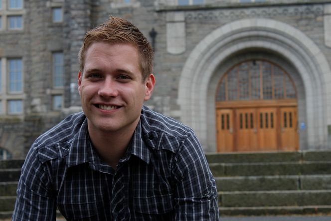 Fornøyd: Student Sigurd Vildåsen forteller at han har åpnet øynene for nye alternativer etter møte med ulike bedrifter.