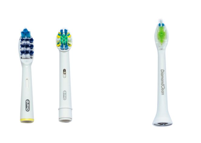 Fra venstre Oral-B med Trizone, Oral-B med Triumph og Philips Diamond Clean.