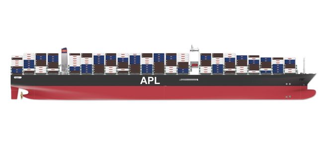 ENDRINGER: Et trenet øye vil se at bulben ligger lavere i sjøen og at akterpartiets form mot propellen er endret. APL vil spare 3 millioner dollar i året i reduserte drivstoff på hvert av de 10 containerskipene.