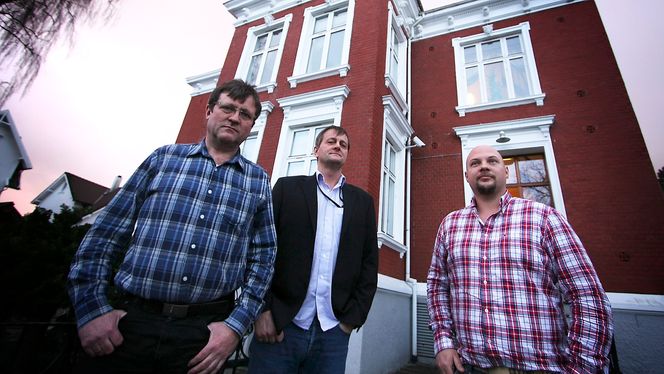 Nestleder i Safe, Roy Erling Furre (t.v., her sammen med Bjørn Asle Teige og Rune Rydningen i samme forbund) liker ikke hendelsene på sokkelen i det siste.