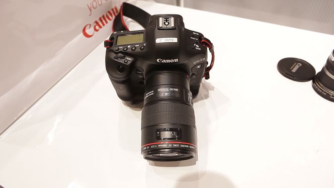 Canons nye flaggskip 1Dx er også på plass.