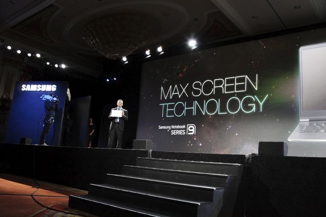 MINDRE: Samsungs Maxscreen-konsept gjør at 15-tommeren får plass i det som tradisjonelt har vært skallet til en 14-tommer.