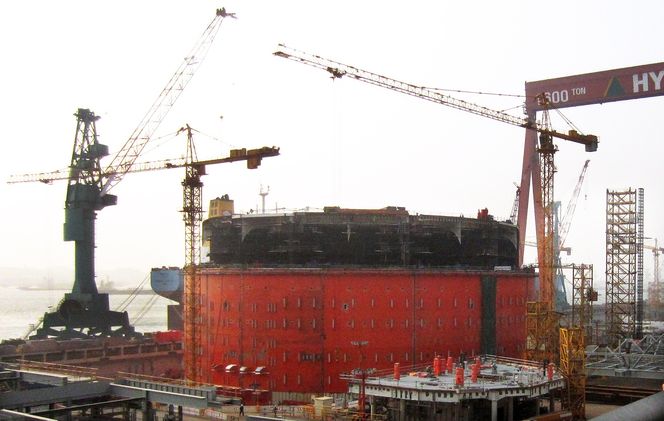Sliter med verftet: Goliat-plattformen blir forsinket levert fra verftet, og oppstart er utsatt til 2014. Prosjektet sprekker med over seks milliarder.