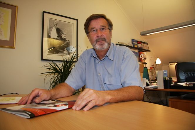 KRAV: Styreleder Roar Hansen i Norsk forening for farlig avfall mener avfallsprodusemntene må ta større ansvar, både med merking, deklarering og å følge avfallet til det er ferdig destruert.