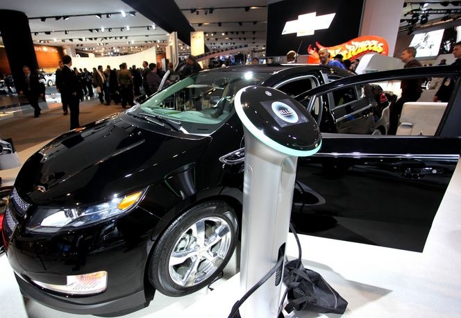 Hjemmefavoritt I likhet med Toyota Prius er det ikke spesielt mye plass i bagasjerommet på Chevy Volt. Plassen opptas av mye kraftelektronikk og batteri. (FOTO: Per Erlien Dalløkken)